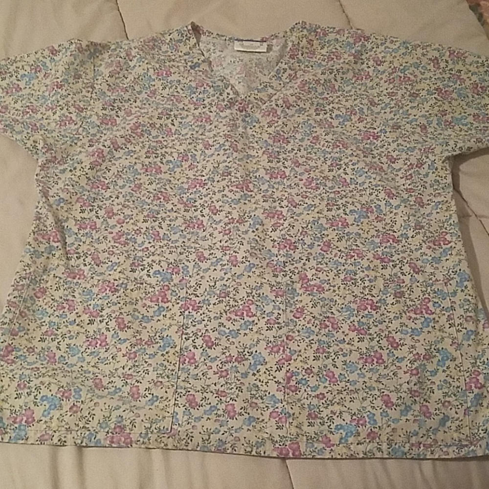Scrub Top